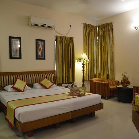Hotel Pai Vista, Kr Road Bangalore Exterior foto